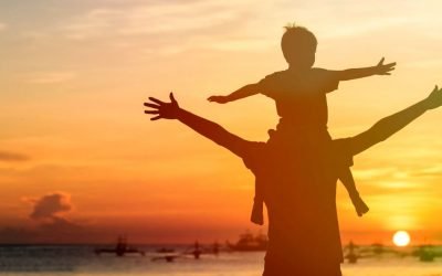 Hoje é um dia muito especial Feliz Dia dos Pais – o nosso herói na família e na indústria